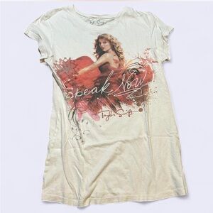 Taylor Swift Speak Now white merch t-shirt